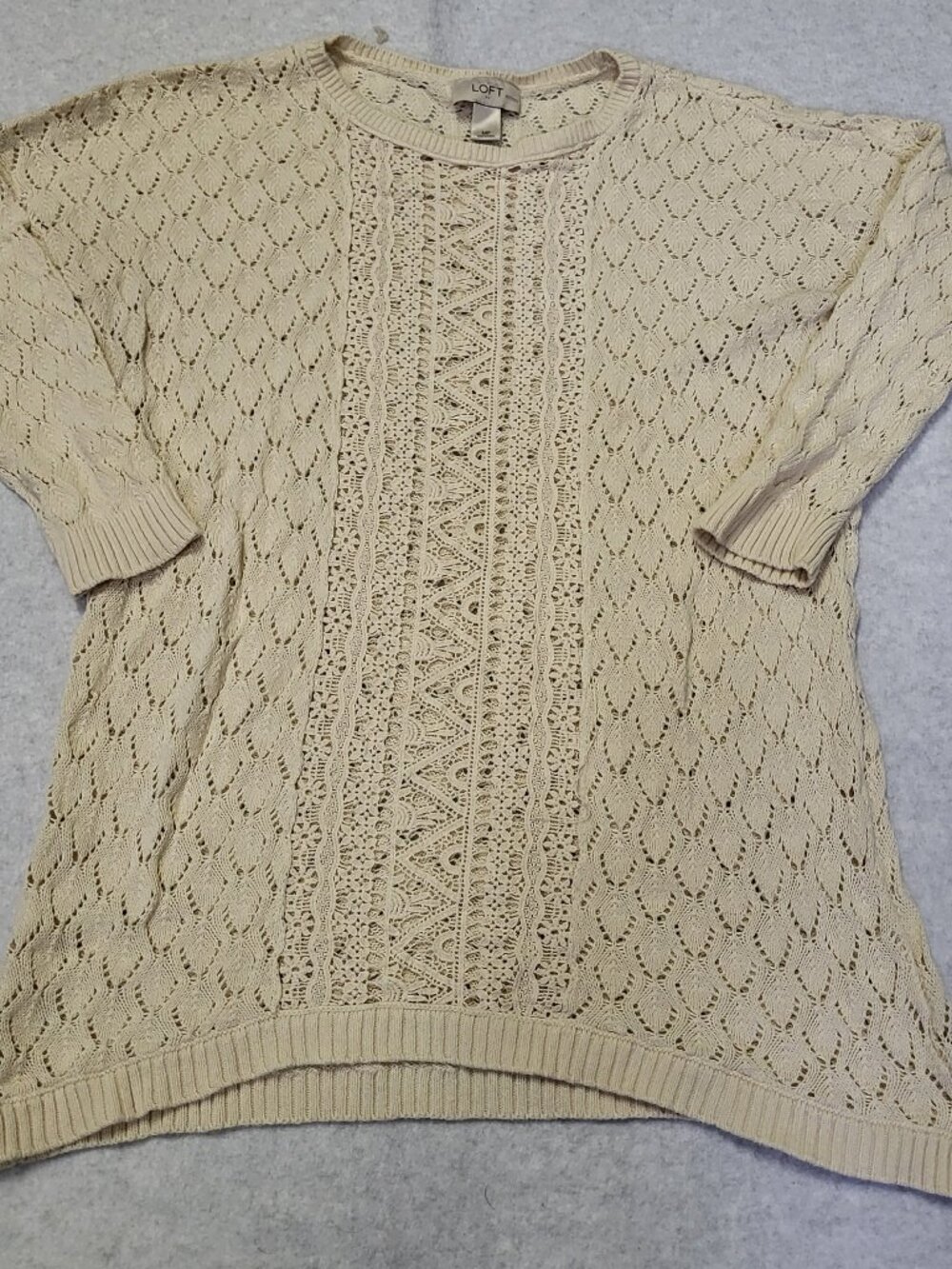 Ann Taylor Loft Women's Cardigan Sweater Medium Petite Cream Knit
